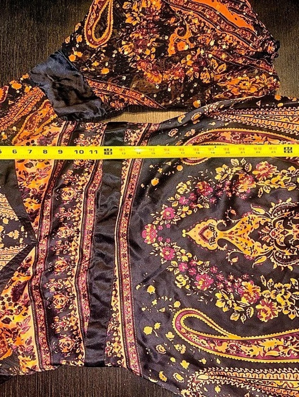 Vintage Plenty by Tracy Reese  Y2K Silk Paisley Bell Sleeve Tunic Blouse - Picture 9 of 9
